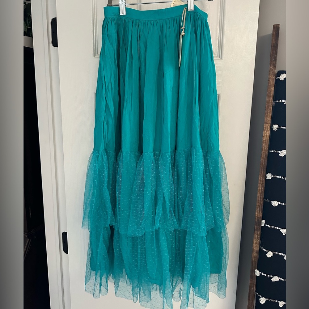 Mia joy teal skirt-beautiful! Like new with tags.